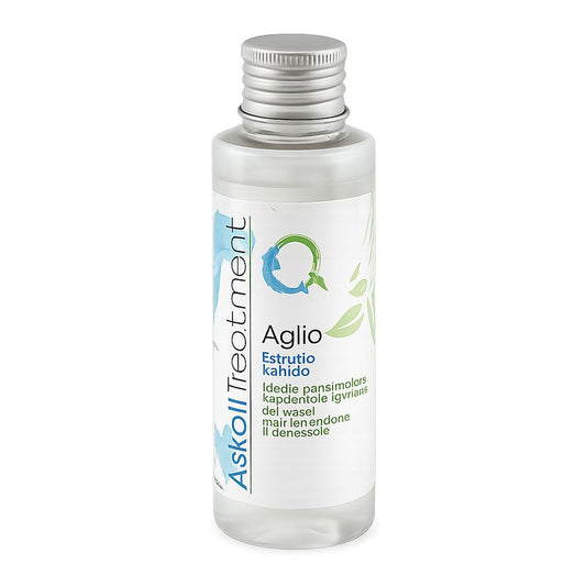 A clear plastic bottle of Askoll Treatment Aglio (garlic) body wash with a silver screw cap, featuring a white label with green and blue accents, on a solid white background.