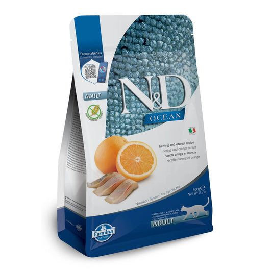 300g bag of N&D Ocean Herring and Orange cat food featuring blue packaging with fresh orange and herring fish imagery.