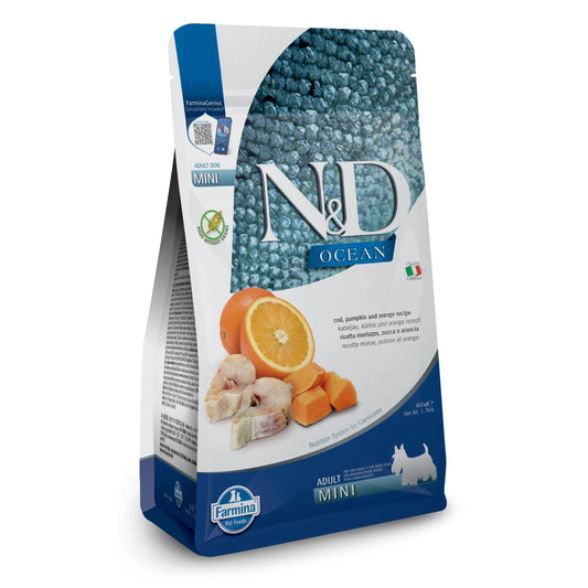 800g bag of N&D Ocean Adult Mini dog food featuring cod, pumpkin, and orange imagery on a blue and white package.
