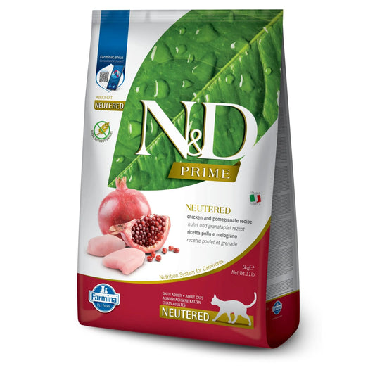 5kg bag of Farmina N&D Prime Neutered Cat food with chicken and pomegranate imagery on a white and red background.