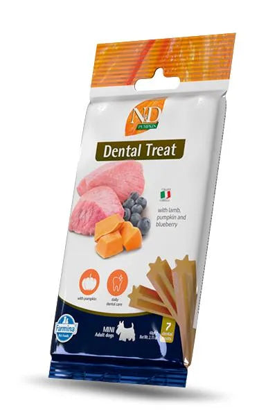 Farmina N&D Pumpkin Lamb Mini dental treat bag featuring illustrations of lamb, pumpkin, and blueberries.