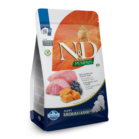 2.5kg bag of Farmina N&D Pumpkin Puppy Medium and Maxi lamb and blueberry dog food with a vibrant pumpkin graphic.