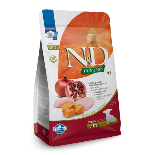 2.5kg bag of Farmina N&D Pumpkin Puppy Mini dog food featuring chicken, pomegranate, and pumpkin imagery.