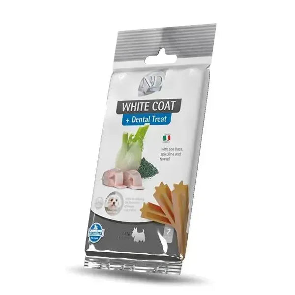 N&D White Coat Dental Treat bag featuring sea bass, spirulina, and fennel imagery with star-shaped treats for small dogs.
