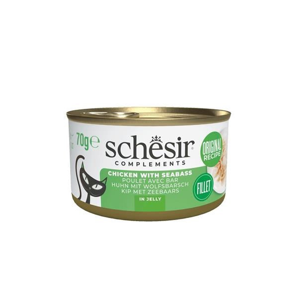 Schésir cat food can on a white background